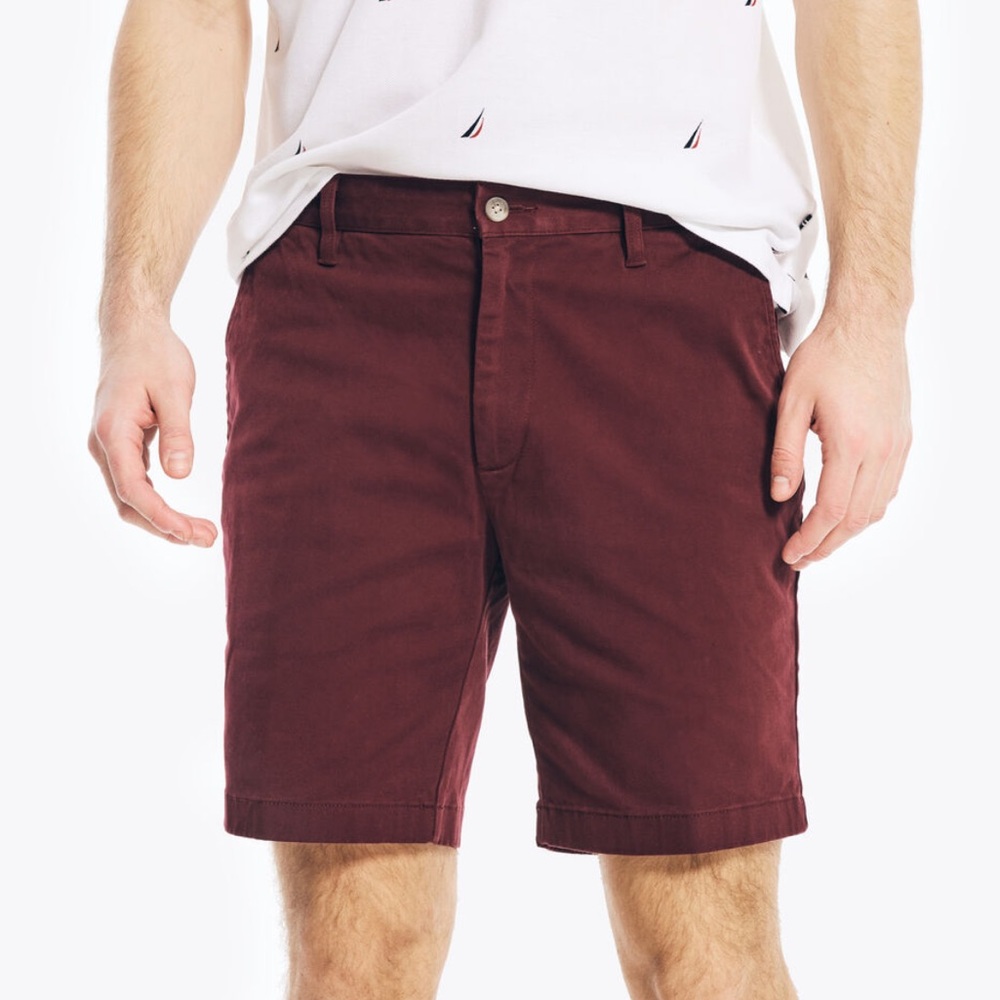 GAP maroon essential khaki 10” cotton stretch chino shorts size 30